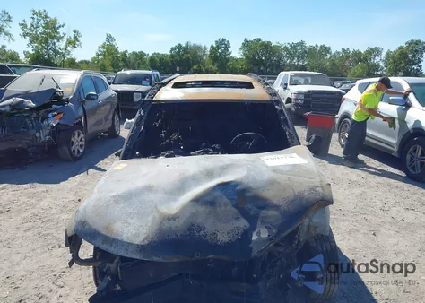 2016 Jeep Compass High Altitude Edition z USA, uszkodzony, nr VIN 1C4NJCEA3GD760965